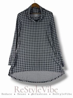 CUDDL DUDS Women’s Size M Top Shirt Tunic Length Cowl Neck Plaid Soft Stretch